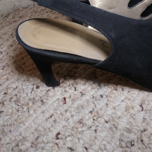 Vintage Black Suede Victorian Steampunk/Witchcore Style Slingback Strappy Pump - Picture 8 of 11